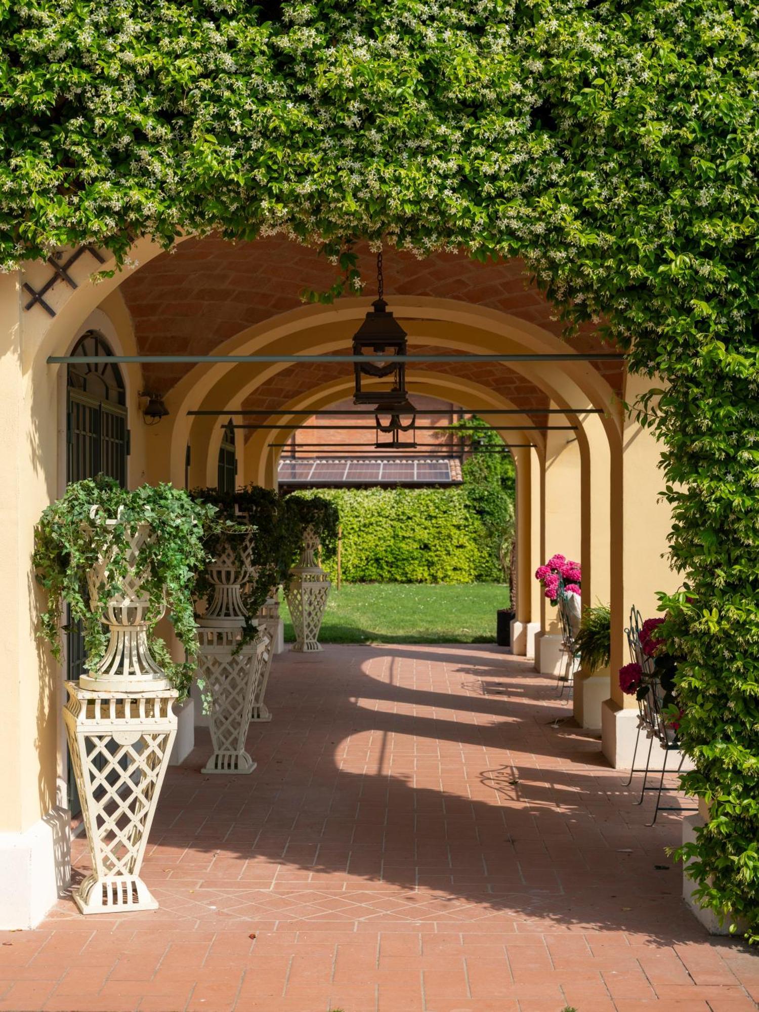 Elizabeth Country House, A Member Of Design Hotels Minerbio Exterior foto